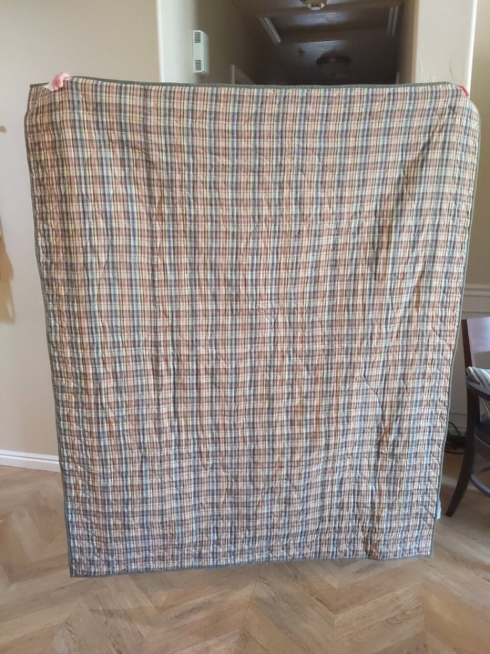 Patch Magic Quilts - Wolf Throw 53"W x 63"L - Picture 6 of 7